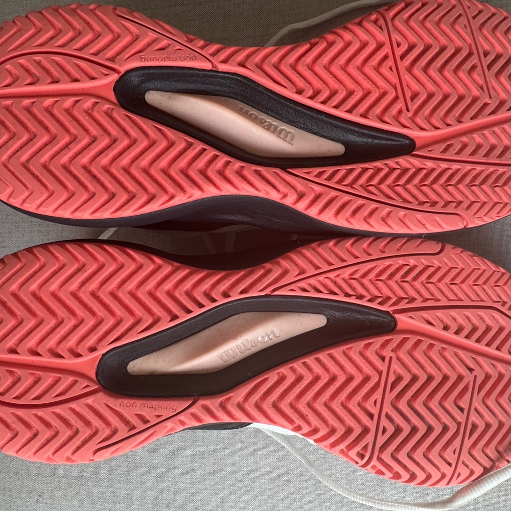 RushPro Ace Sneakers - Black and Red - Picture 4 of 5